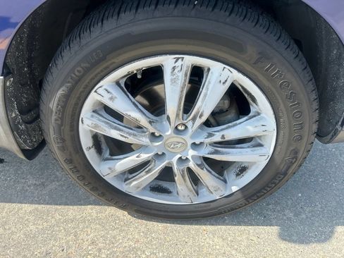 Used 2012 Hyundai Tucson Limited FWD image 9