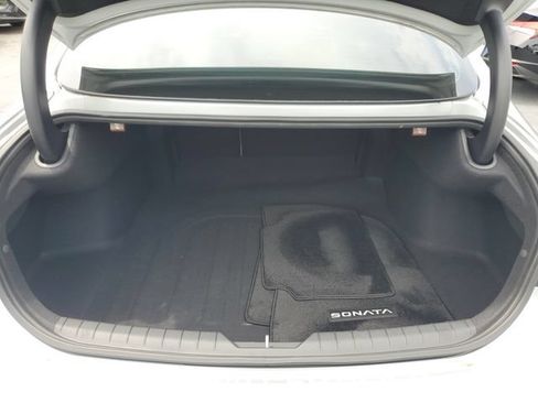 Certified 2024 Hyundai Sonata SEL w/ Convenience Package FWD image 27