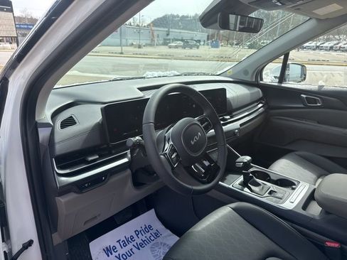 New 2026 Kia Carnival LXS image 29