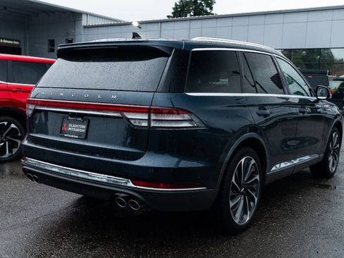 Used 2024 Lincoln Aviator Reserve w/ Equipment Group 201A image 6