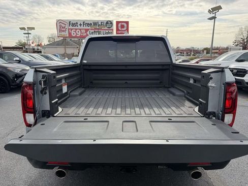 Used 2025 Honda Ridgeline RTL+ image 9