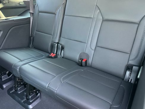 Used 2026 GMC Yukon Denali w/ Sun & Power Step Package AWD/4WD image 20