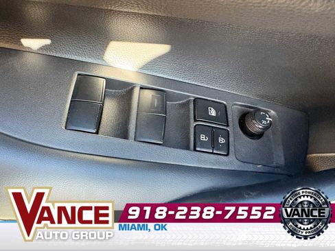 Used 2024 Toyota Corolla SE FWD image 31