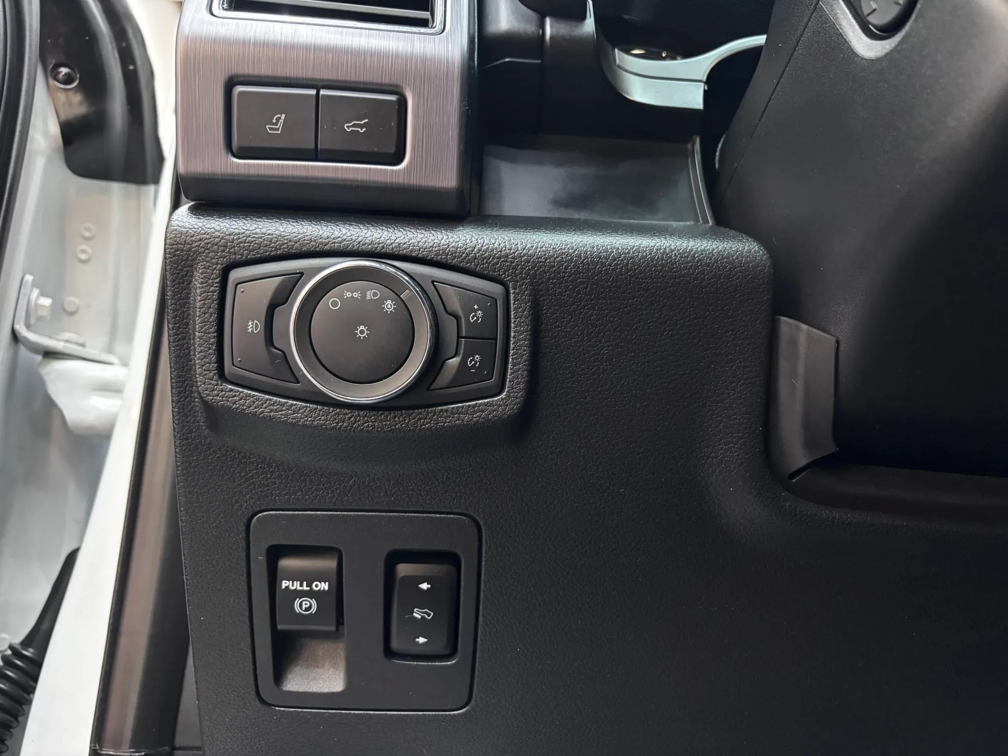 Used 2020 Ford Expedition Max Platinum AWD/4WD image 12