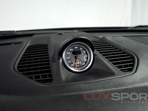 Used 2017 Porsche 911 Carrera GTS w/ GTS Interior Package image 39