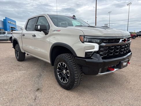 New 2026 Chevrolet Silverado 1500 ZR2 AWD/4WD image 8