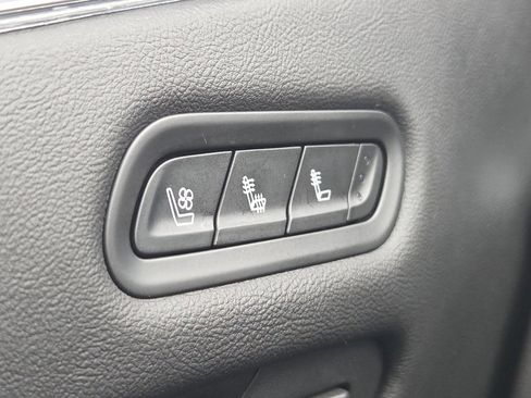 Used 2021 Cadillac Escalade ESV Sport w/ Driver Assist Tech Package image 11