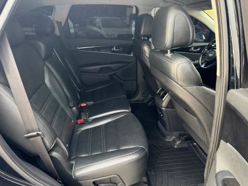 Used 2016 Kia Sorento EX w/ EX Premium Package image 14