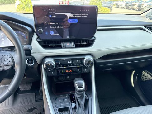 Used 2025 Toyota RAV4 Limited w/ Advanced Technology Package FWD image 23