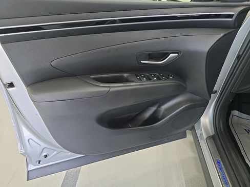 Certified 2024 Hyundai Tucson SEL AWD/4WD image 11