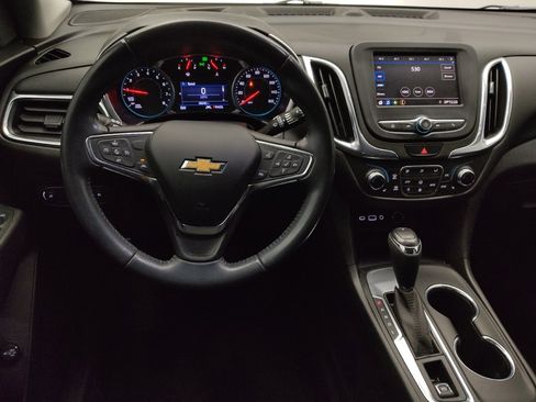 Used 2020 Chevrolet Equinox LT w/ Driver Convenience Package image 22