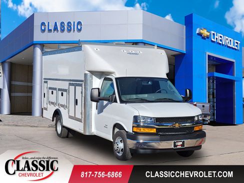 New 2025 Chevrolet Express 4500 w/ Power Convenience Package image 1