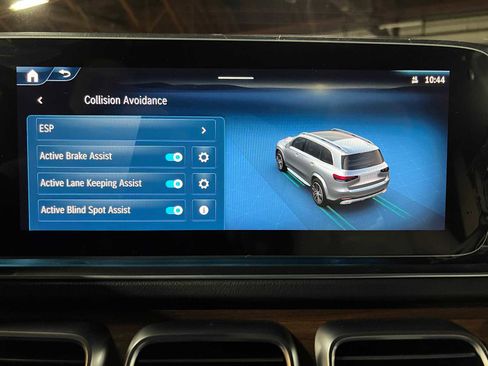 New 2026 Mercedes-Benz GLS 580 4MATIC image 39