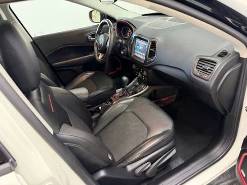Used 2021 Jeep Compass Trailhawk w/ Sun and Sound Group AWD/4WD image 37