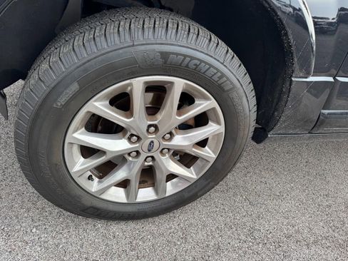 Used 2016 Ford Expedition Limited w/ Equipment Group 301A image 10