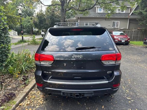 Used 2015 Jeep Grand Cherokee Overland w/ Advanced Technology Group AWD/4WD image 9