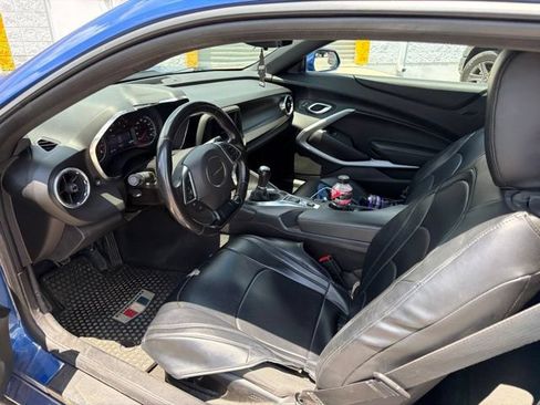 Used 2019 Chevrolet Camaro LS RWD image 25