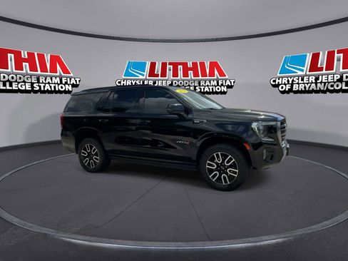 Used 2023 GMC Yukon AT4 w/ AT4 Premium Plus Package image 9