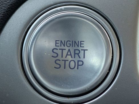 Used 2024 Hyundai Palisade SEL image 30