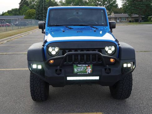 Used 2016 Jeep Wrangler Unlimited Sport w/ Quick Order Package 24S AWD/4WD image 16