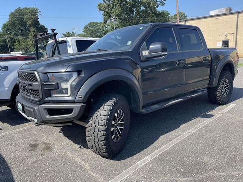 Certified 2019 Ford F150 Raptor w/ Equipment Group 802A Luxury AWD/4WD image 3