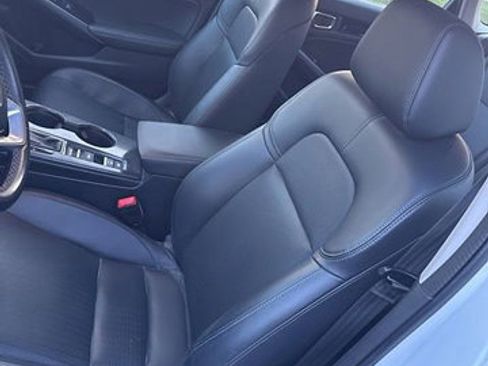 Used 2023 Honda Civic Touring image 12