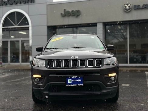 Used 2020 Jeep Compass Latitude image 8