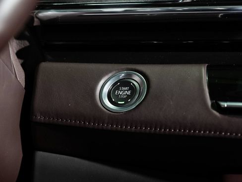 Used 2024 Cadillac Escalade V w/ LPO, ONYX Package AWD/4WD image 39