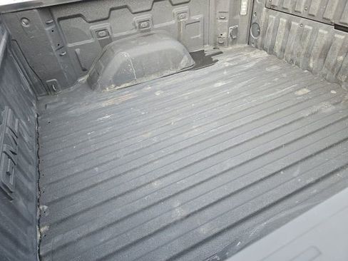 Used 2023 GMC Sierra 1500 SLT w/ SLT Premium Package image 9