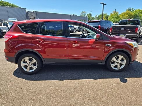 Used 2016 Ford Escape SE FWD image 8
