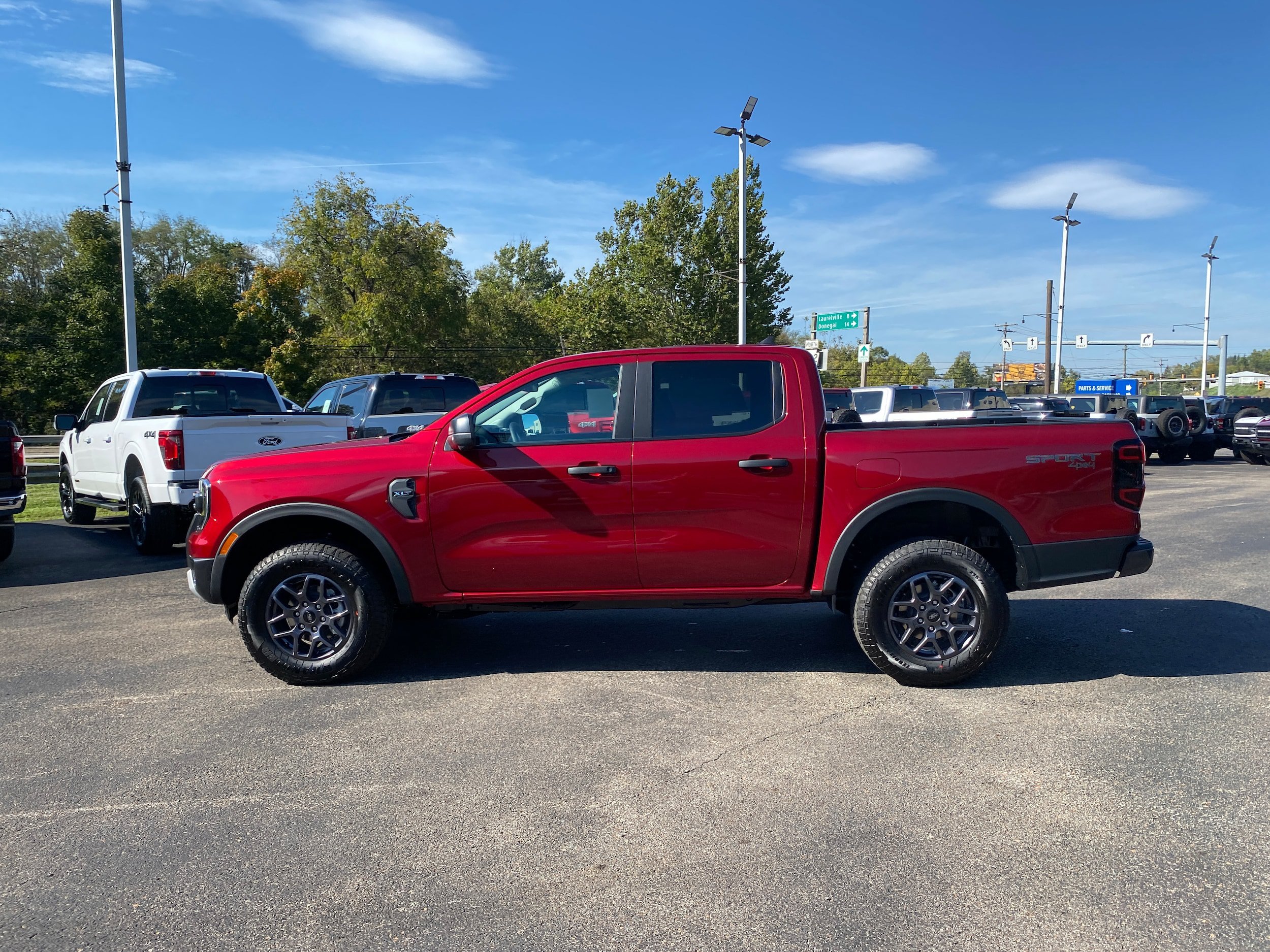 New 2026 Ford Ranger XLT w/ Equipment Group 301A High AWD/4WD image 4