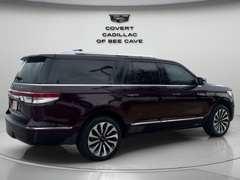 Used 2024 Lincoln Navigator L Reserve image 10