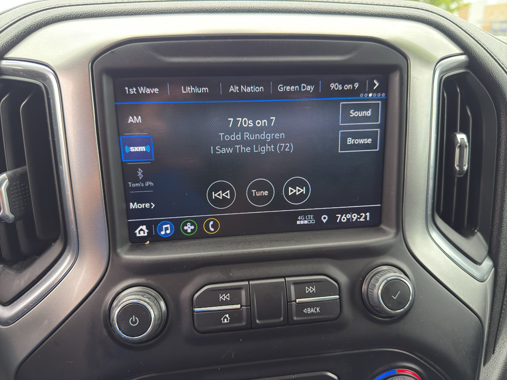 Used 2022 Chevrolet Silverado 1500 LT Trail Boss w/ Bed Protection Package AWD/4WD image 28