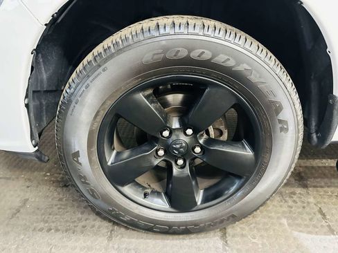 Used 2019 RAM 1500 Express w/ Express Value Package image 8