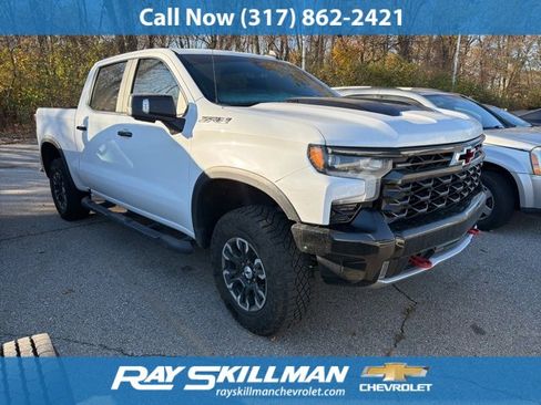 Used 2024 Chevrolet Silverado 1500 ZR2 w/ Technology Package image 1