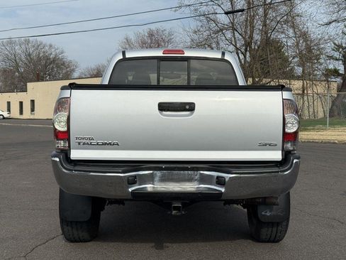 Used 2011 Toyota Tacoma 4x4 Access Cab w/ SR5 Pkg #2 image 10