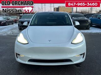 Used 2022 Tesla Model Y Long Range video 2