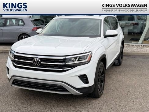 Certified 2023 Volkswagen Atlas SE w/ Panoramic Sunroof Package AWD/4WD image 1