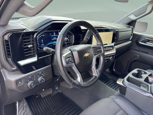 Used 2023 Chevrolet Silverado 1500 LT image 20