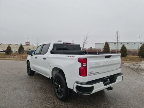 Used 2021 Chevrolet Silverado 1500 Custom image 9