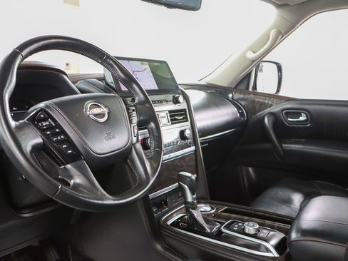 Used 2022 Nissan Armada Platinum image 25