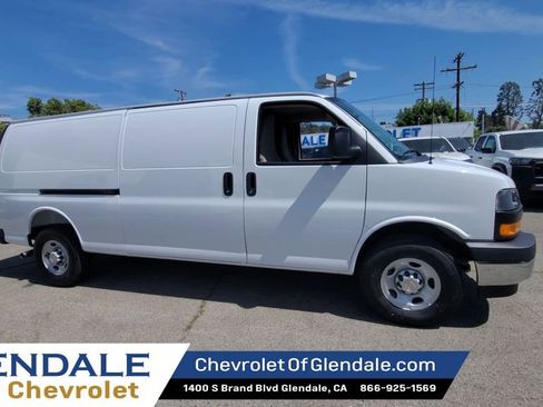 New 2026 Chevrolet Express 2500 Extended w/ Driver Convenience Package RWD image 2