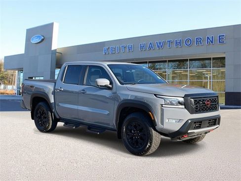 Used 2023 Nissan Frontier PRO-4X w/ Pro Convenience Package image 1