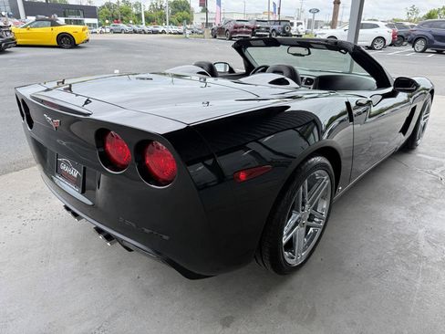 Used 2006 Chevrolet Corvette Convertible w/ 3LT w/ Preferred Equipment Group RWD image 6
