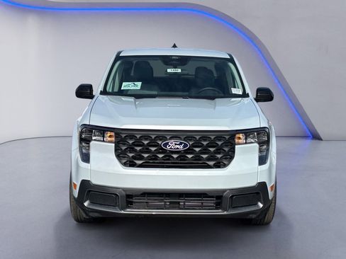 New 2026 Ford Maverick XLT w/ XLT Luxury Package FWD image 12