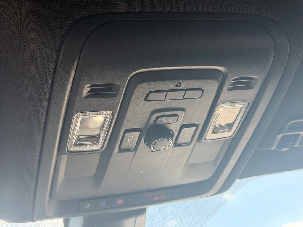 Used 2021 Chevrolet Tahoe Premier RWD image 29