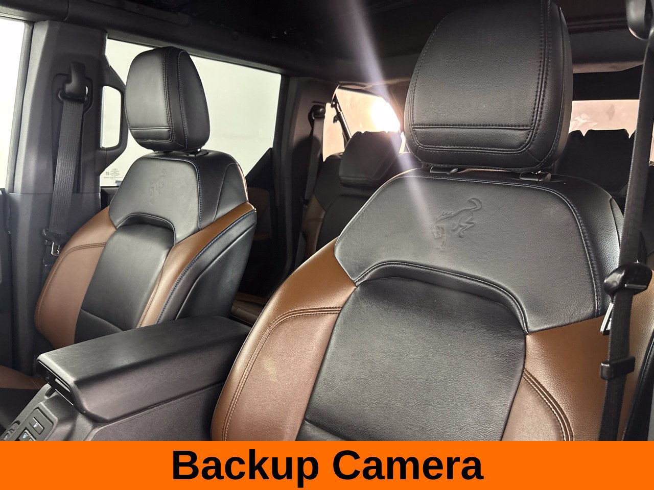 Used 2021 Ford Bronco Outer Banks AWD/4WD image 11