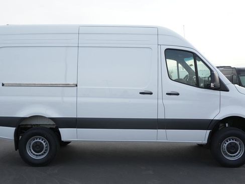 New 2026 Mercedes-Benz Sprinter 144 Cargo image 5
