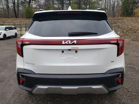 New 2026 Kia Seltos S image 5