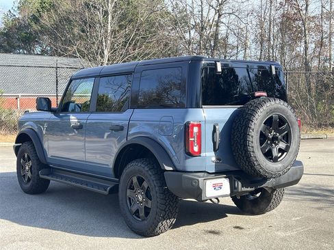 New 2025 Ford Bronco Outer Banks image 24